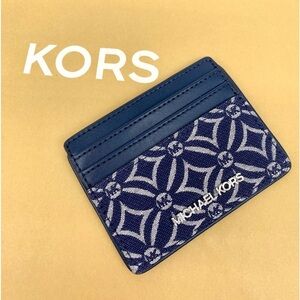 MICHAEL KORS JET SET TRAVEL LG CARD HOLDER SMALL WALLET